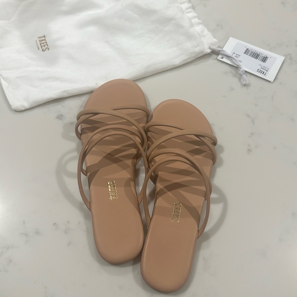 Tkees Size 8